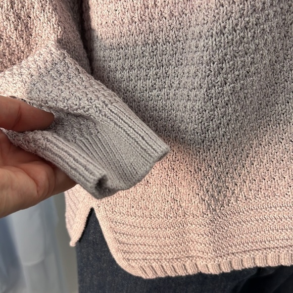 Old Navy crew neck lavender knit pullover sweater size large - Picture 4 of 8